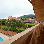 Rezidence Vestonice הורני וסטוניצה